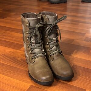 SOREL Emelie Conquest Boots